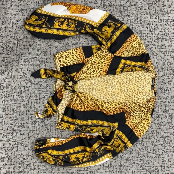 Leopard print tie front top - Picture 2 of 3